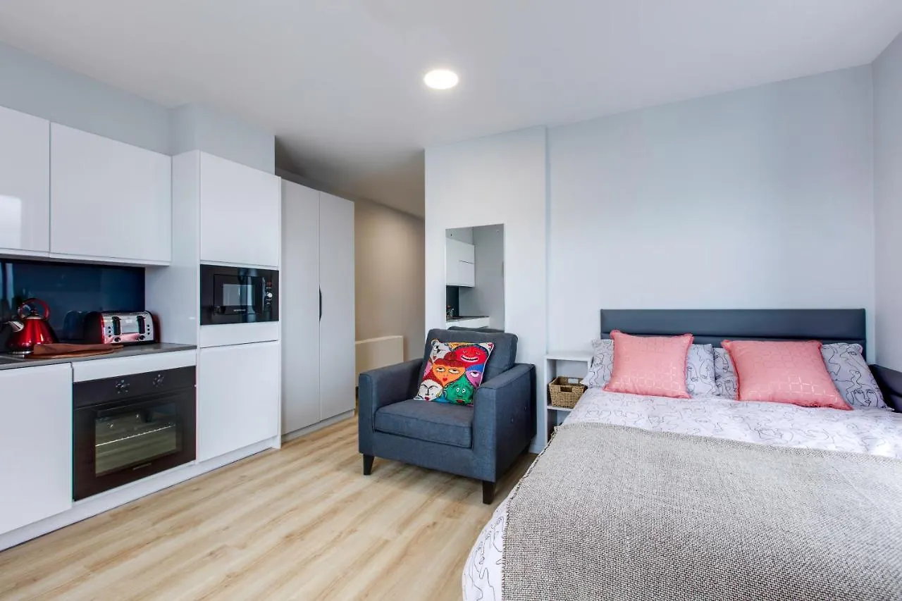 Yugo Explore - Kavanagh Court Dublin Irland